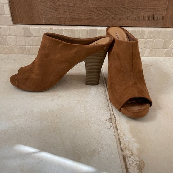 America Eagle Outfitters Open Toe Suede Mules - Picture 4 of 10